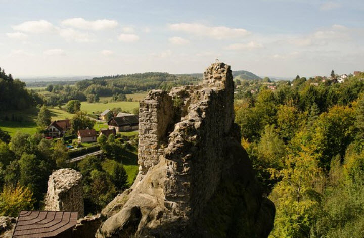 Frýdštejn Castle, Frýdštejn, Czechia, Czech Republic (Czechia)